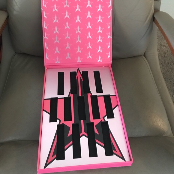 SOLD Jeffree Star Vault BOX ONLY - Picture 1 of 4